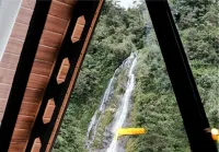 The Sikarim Waterfall View - Dağ Manzaralı