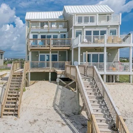 The Ocean Breeze: Oceanfront Dog-Friendly Townhome 3Bd 3.5ba North Topsail Beach