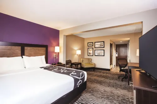 Comfort Inn & Suites Clearwater South - Wifi