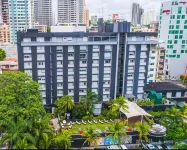Riande Urban Hotel - Park Yeri