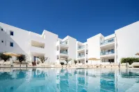 MarSenses Ferrera Blanca Hotel Family - Pools