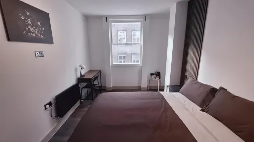 Sos House - Piccadilly Circus London - Bed & Breakfasts