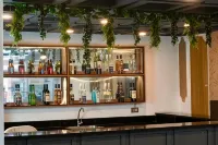 Hotel Presidente Internacional - ที่มีบาร์