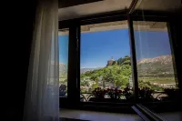 Hotel Fantasy - con vistas a la montaña