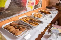 Pousada Galeão Santa Anna - Desayuno