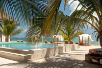 Cinnamon Hotel - Beach
