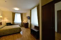 Hotel Kochubey-Center - parking