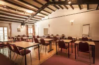 Le Clos de l'Aube Rouge - Montpellier / Castelnau le Lez Hotels in Castelnau-le-Lez