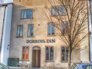 Dobbins Inn