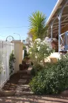 Sandstone Chameleon Guest House