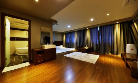 Cheongju the Mark Hotel - Housity