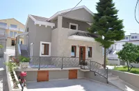 Villa Lučica Trogir Hotels near Pantan beach