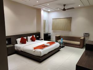 New Hotel Sanjay