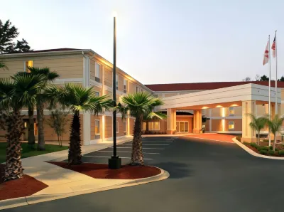 塔拉哈斯北 I-10 首都圈溫德姆爵怡飯店 FSU School of Communication Science and Disorders附近的飯店