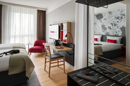 IntercityHotel Karlsruhe Отели рядом с достопримечательностью «Технологический институт Карлсруэ»
