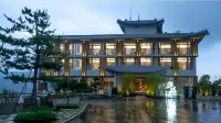 承億文旅潭日月 日月松林營地 Sun Moon Camp附近的飯店