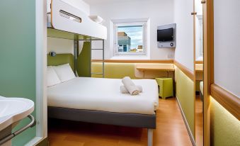 Ibis Budget Beaconsfield