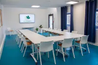 La Coudraie - Val d'Europe Hotels in Montevrain