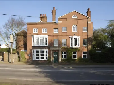 The Crown House Inn Hotels in Saffron Walden
