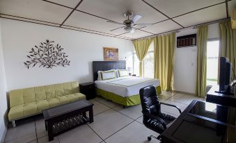 Suites & Apartments San Benito - Zona Rosa