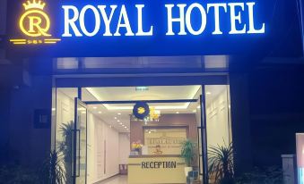 Royal Hotel Van Khe by Bay Luxury