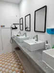Mr Backpacker Hostel