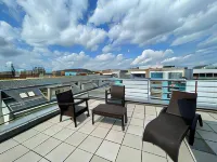 Ramada by Wyndham Prague City Centre - 4-Star