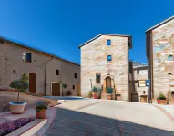 Borgo Petroro فنادق في Massa Martana