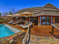 Motswiri Private Safari Lodge Hotels in Zeerust