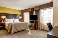 Staybridge Suites Eau Claire - Altoona فنادق في ليك هالي