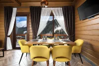 Axis Mirros Arkhyz Hotel - Homestays