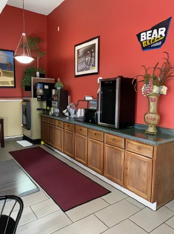 Travelodge by Wyndham la Porte/Michigan City Area