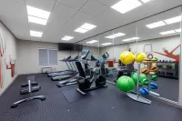 Hawthorn Extended Stay by Wyndham Odessa - Gym