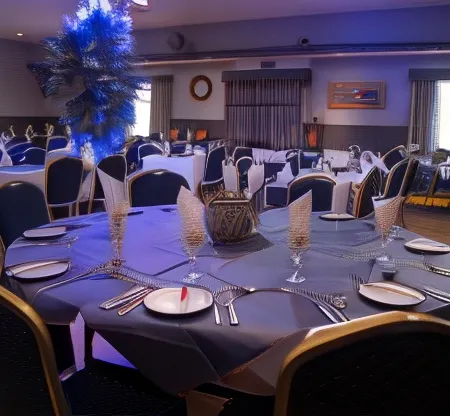 The Davron Hotel
