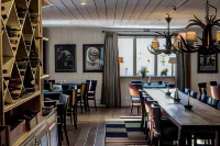Olarsgården Hotell Отели в г. Малунг