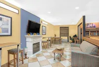 Microtel Inn & Suites by Wyndham Chili/Rochester Airport
