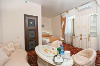 Hotel Tria