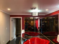 Motor Court Motel فنادق في Middlesex County