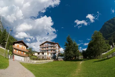 Laghetto Alpine Hotel & Restaurant