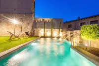 Palacio Condes de Cirac - Villas