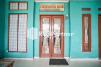 Hotel Surabaya Jaya Bandara Soetta - Pensions