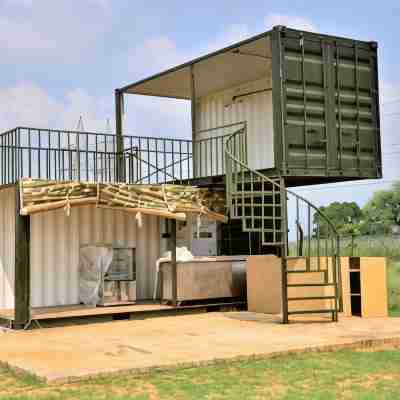 Delta 105 - A Military Themed Adventure Park Hotel Exterior