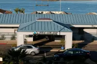 Blue Sail Inn Hotels in Morro Bay