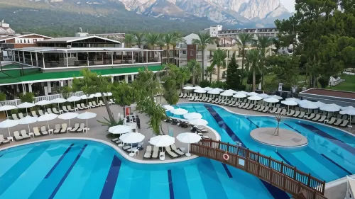 Crystal Aura Beach Resort & Spa - Ultimate All Inclusive