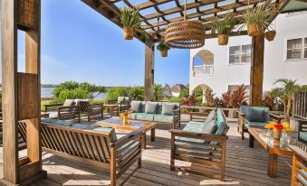 Umaya Resort & Adventures