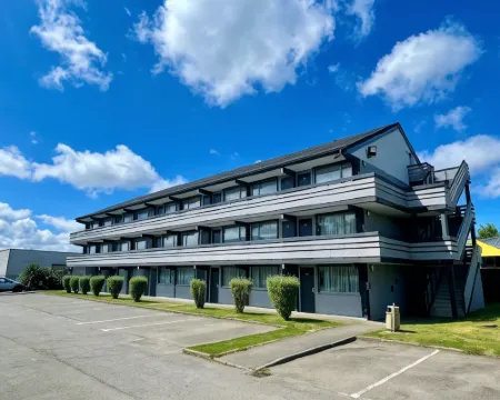 Brit Hotel Confort Morlaix Hotels in Finistere