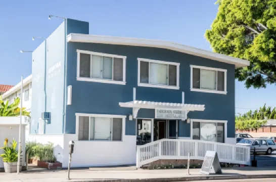 Ocean Park Hotel Hotels near Museum of Flying