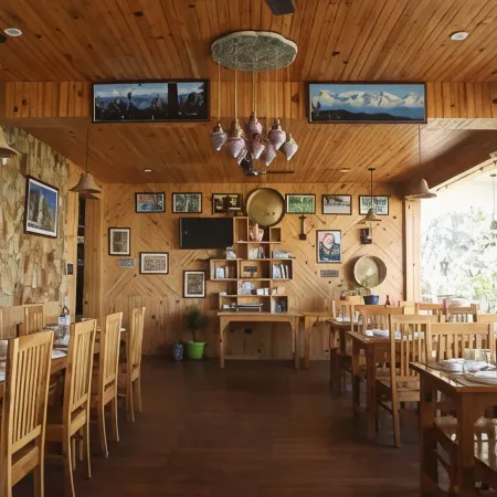 Kasar Himalaya Holiday Resort, Binsar Rd