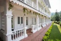 Stone Wood Riverfront Resort, Siolim