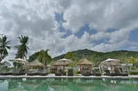 The Suites Lombok - Parkplatz